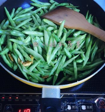 豆角究竟是碳水化合物吗？（探究豆角的营养价值与成分）
